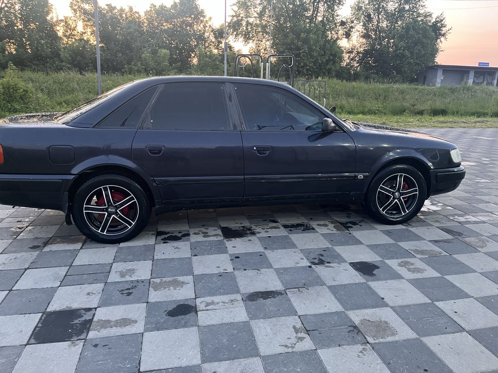 Ауді 100 C4 2.0