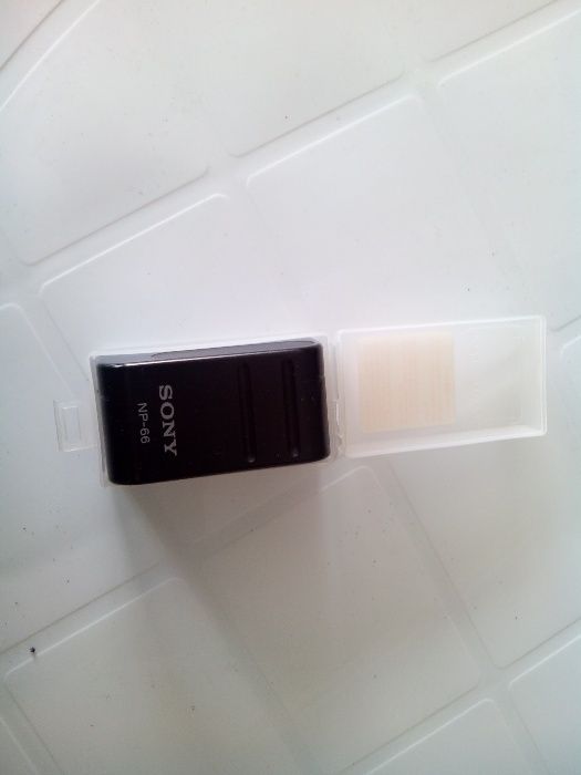 Sony Handycam CCD-F355E (PARA PEÇAS)