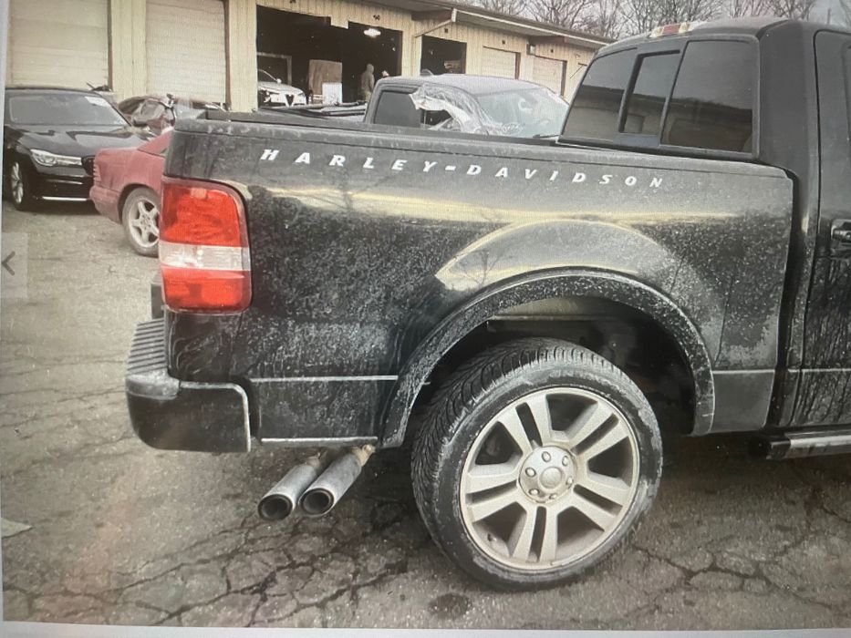 Ford F150 Harley Davidson Silnik 5,4L karoseria
