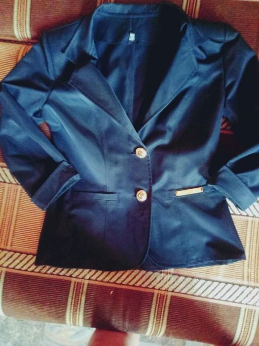 Пиджак в идеальном состоянии ,38 размера