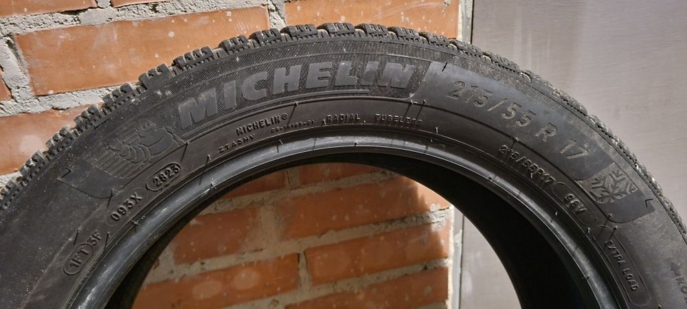 Зимові шини 215/55 R17 Michelin Alpin 6!