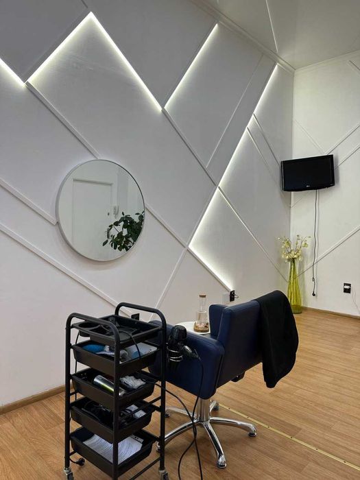 Оренда на 15 днів - Парикмахер, колорист. Центр. Вода. Світло завжди є