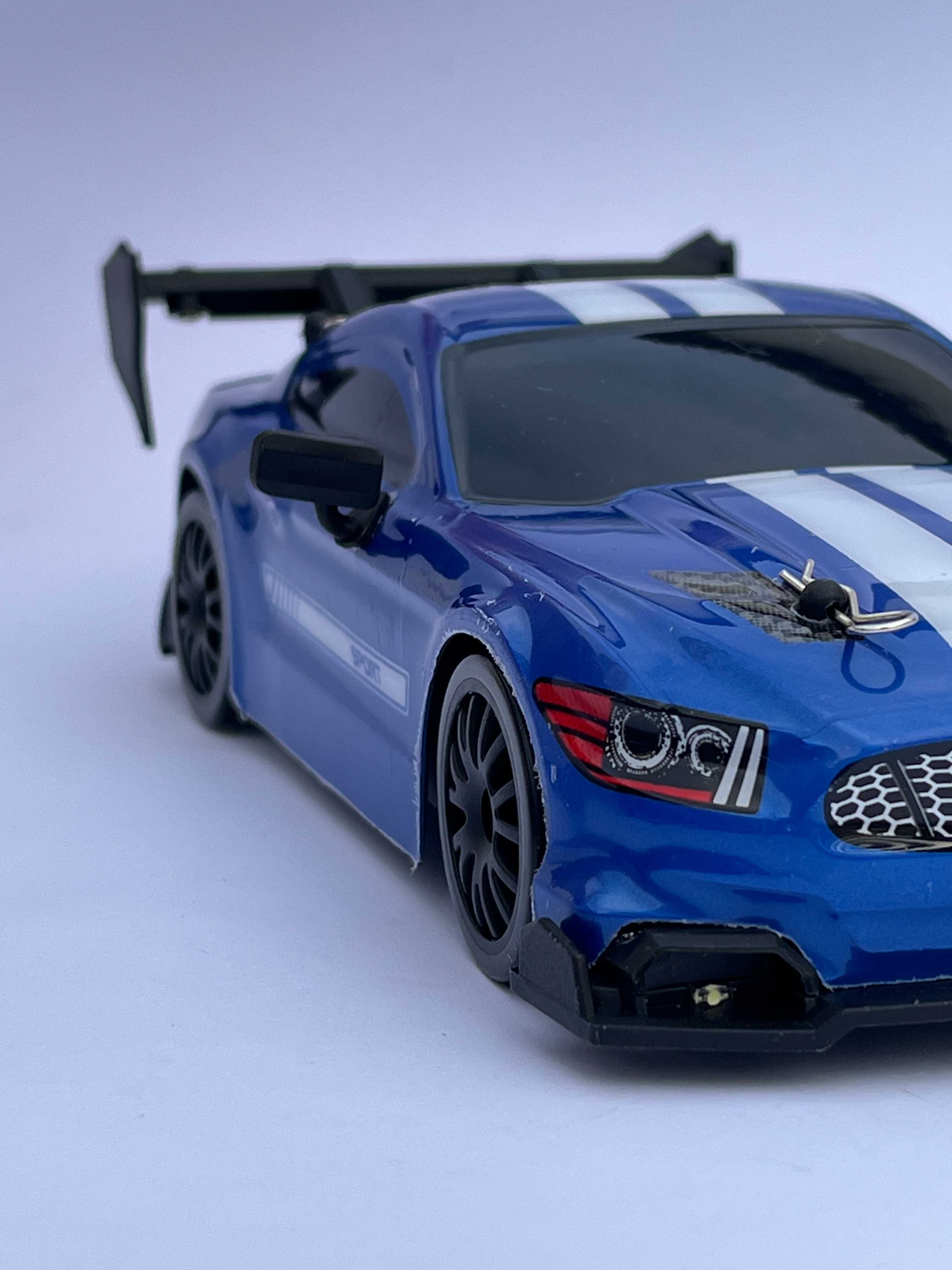 Mustang DRIFT Samochód Zdalnie Sterowany Auto RC 4WD + LED --- Prezent