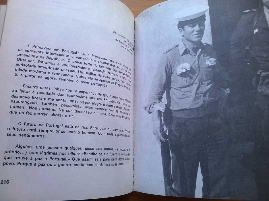 Cravo Rubro Revolução - César de la Lama