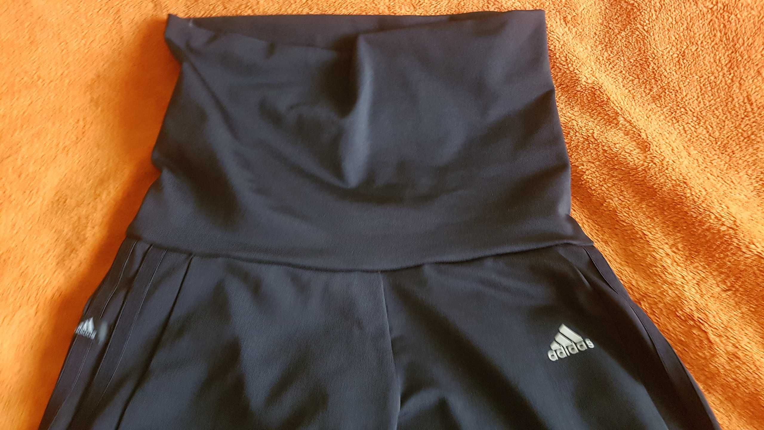 Spodnie sportowe firmy Adidas rozmiar S z pasem