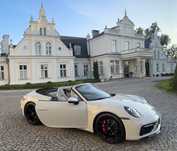 cala Polska Porsche 911 Carrera 992 Cabrio do Slubu auto na Wesele