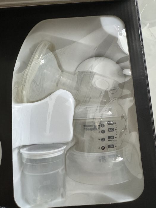 Молокоотсос Tommee Tippee