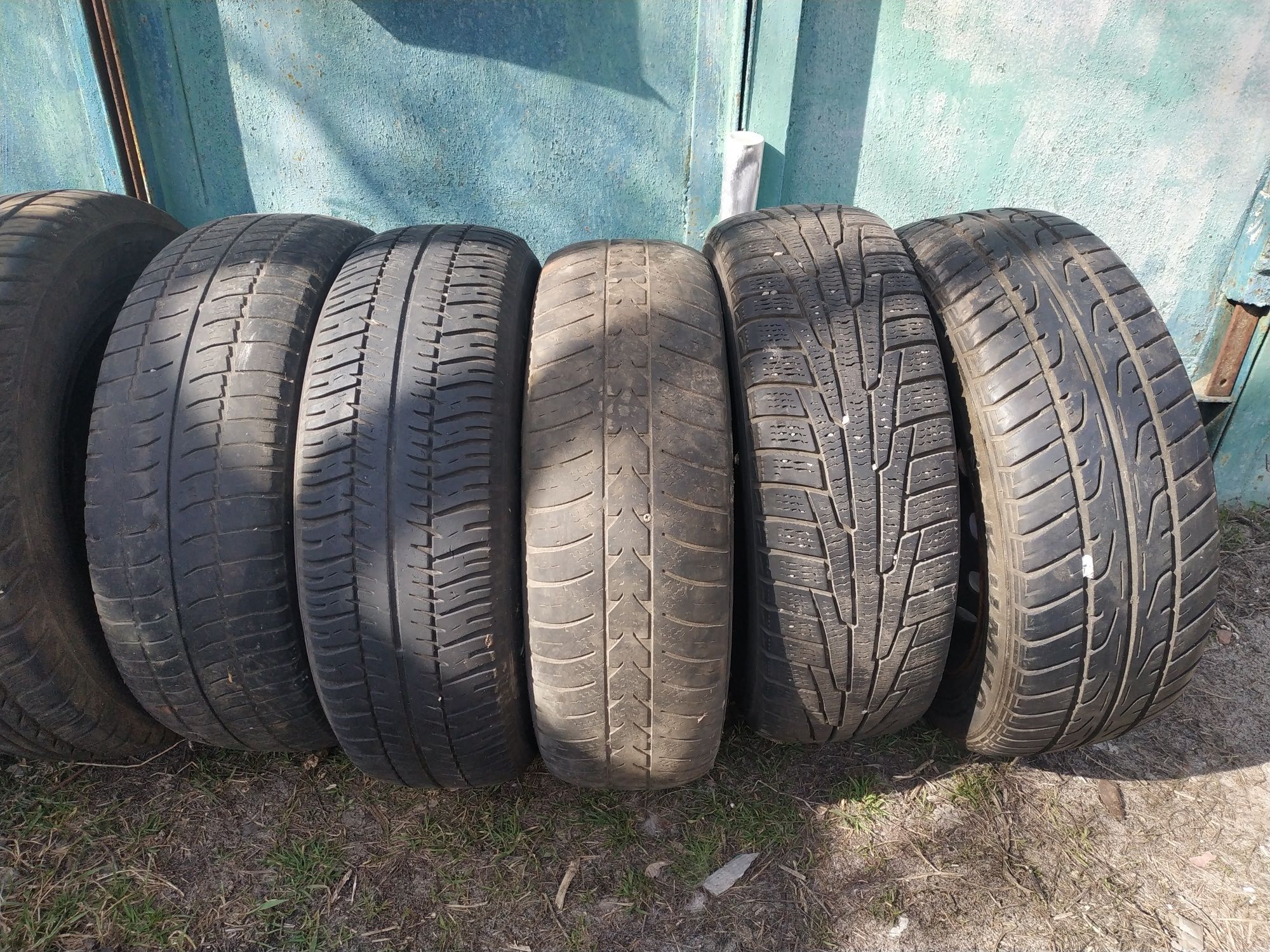 Літня гума 175/70 R13 та запаски