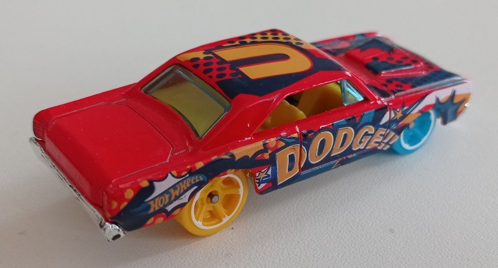 Hot Wheels '68 Dodge Dart