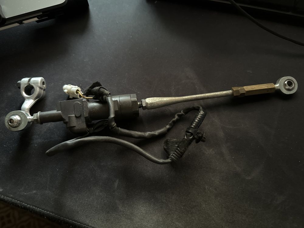 Yamaha MT-09 quickshifter квикшифтер