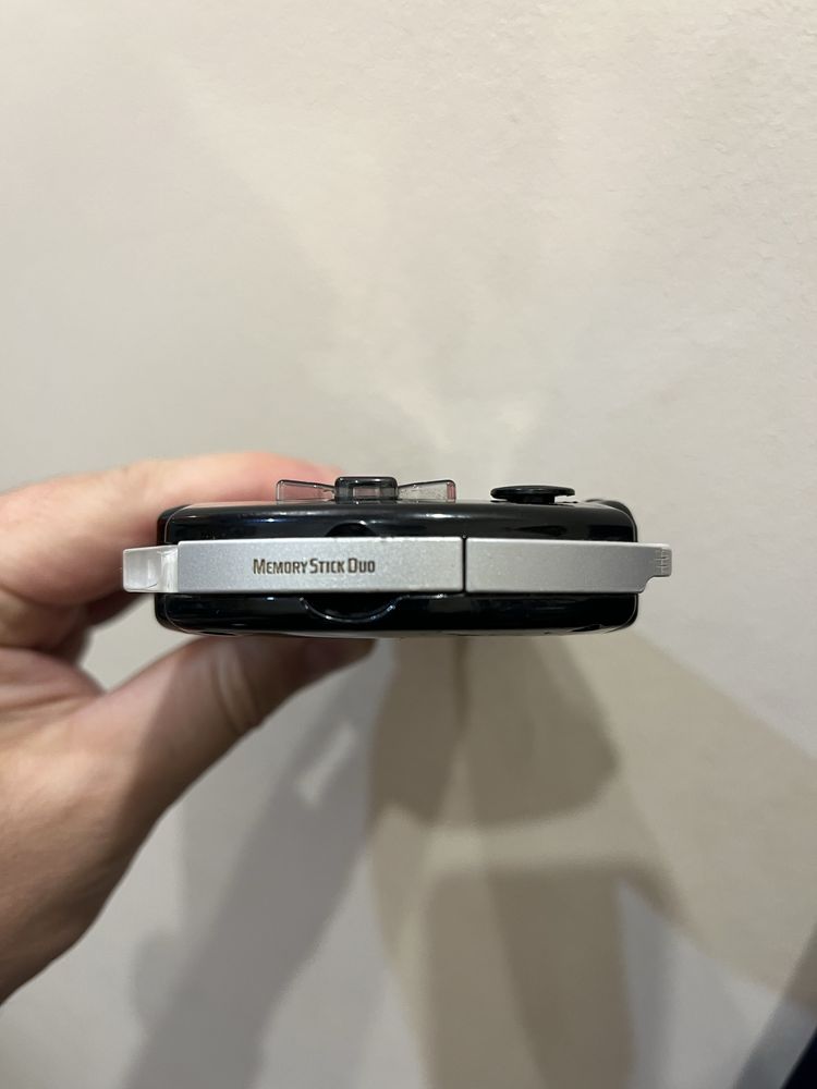 Продам Sony PSP 2004