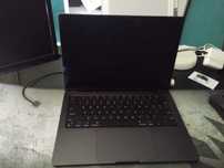 MacBook Pro M4 16GB RAM, 512 SSD jak nowy