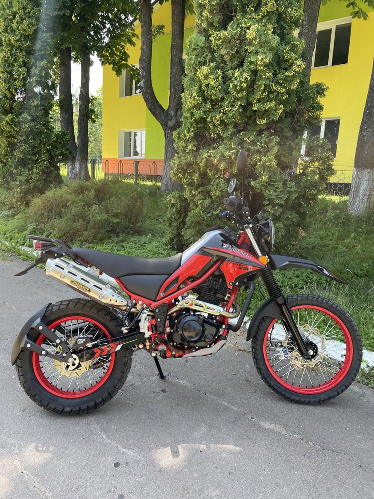Доставка Бзкоштовна SPARK SP250D-3 TRAKER