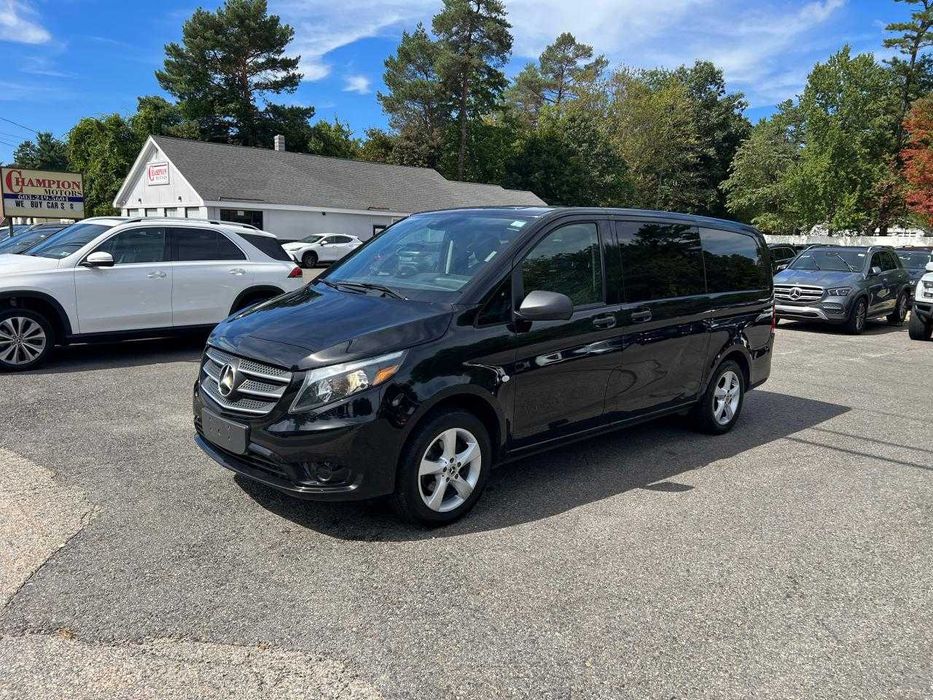 2020 Mercedes-Benz Metris в порту