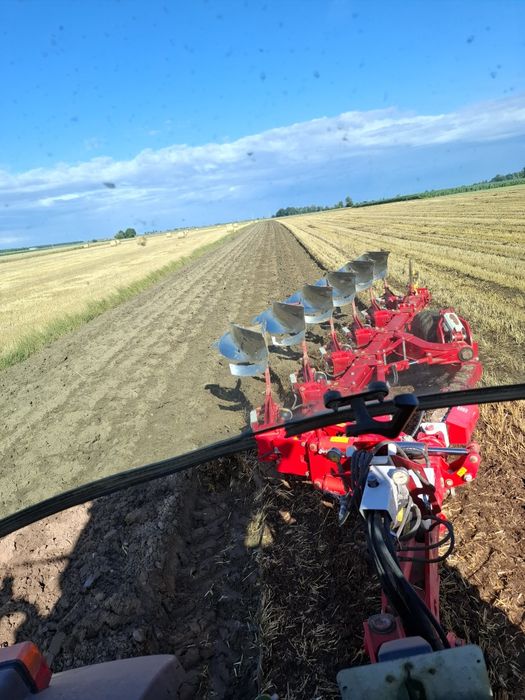 Pług obrotowy półzawieszany Pottinger Servo 6.50 NOVA PLUS 6-skibowy