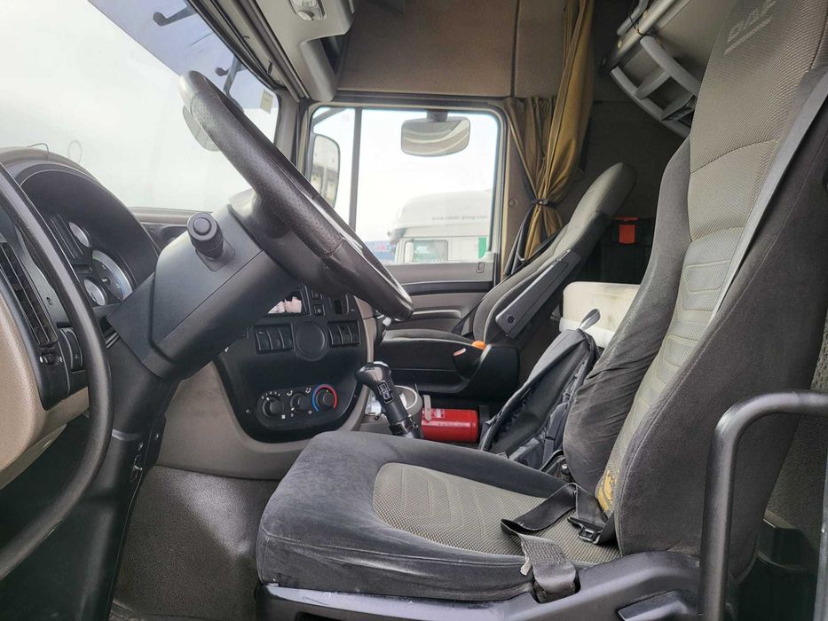 DAF XF105 460 STANDARD 2012 rok niski przebieg