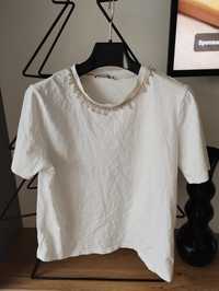 Zara S bluzka z ozdobnym bizuteryjnym kołnierzukiem