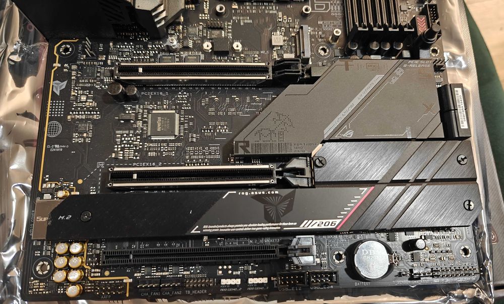 Asus Strix B650E-E Gaming Wifi