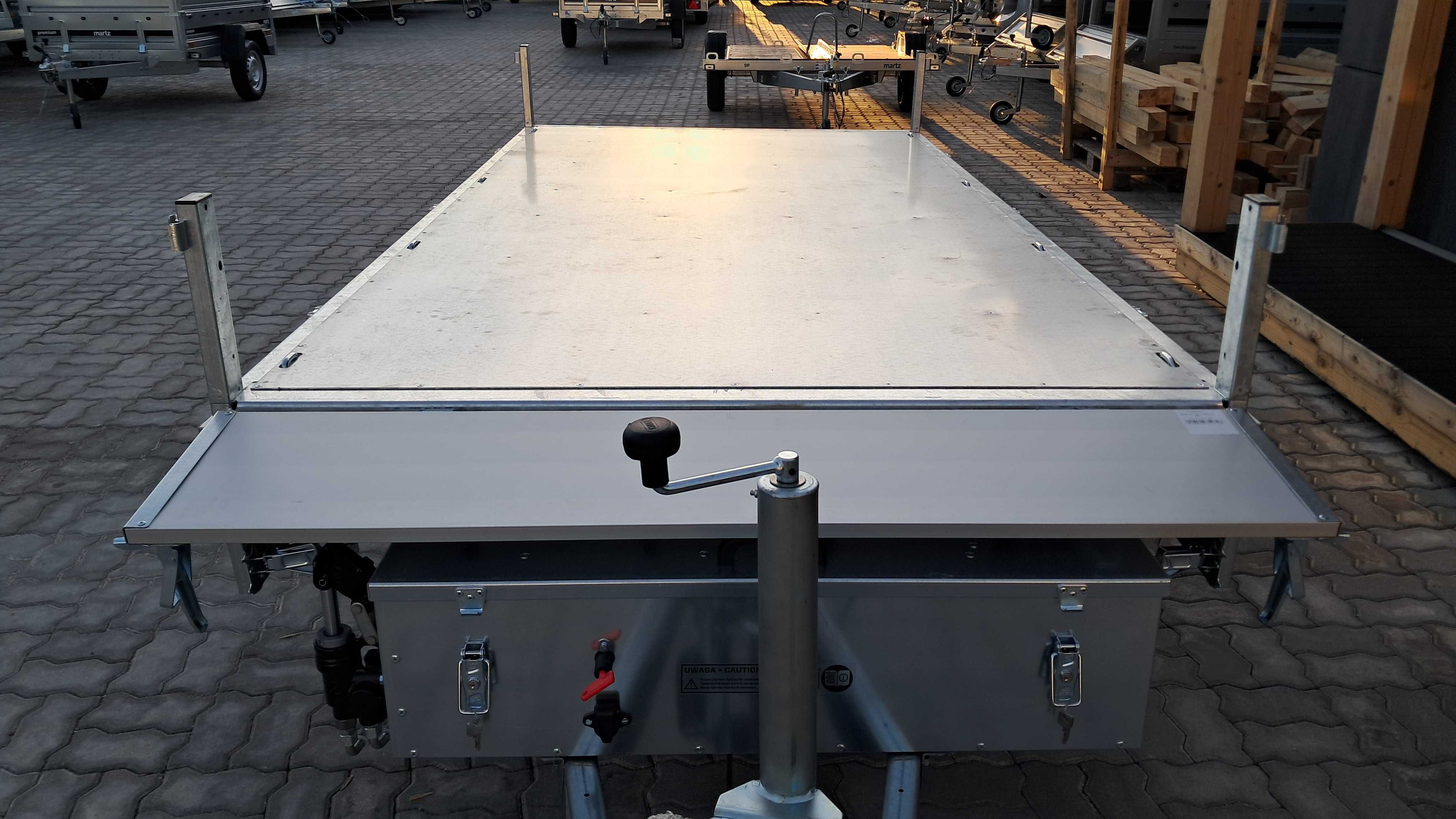 Atrelado Martz Kipper 300/2  2.7T Basculante Elétrico