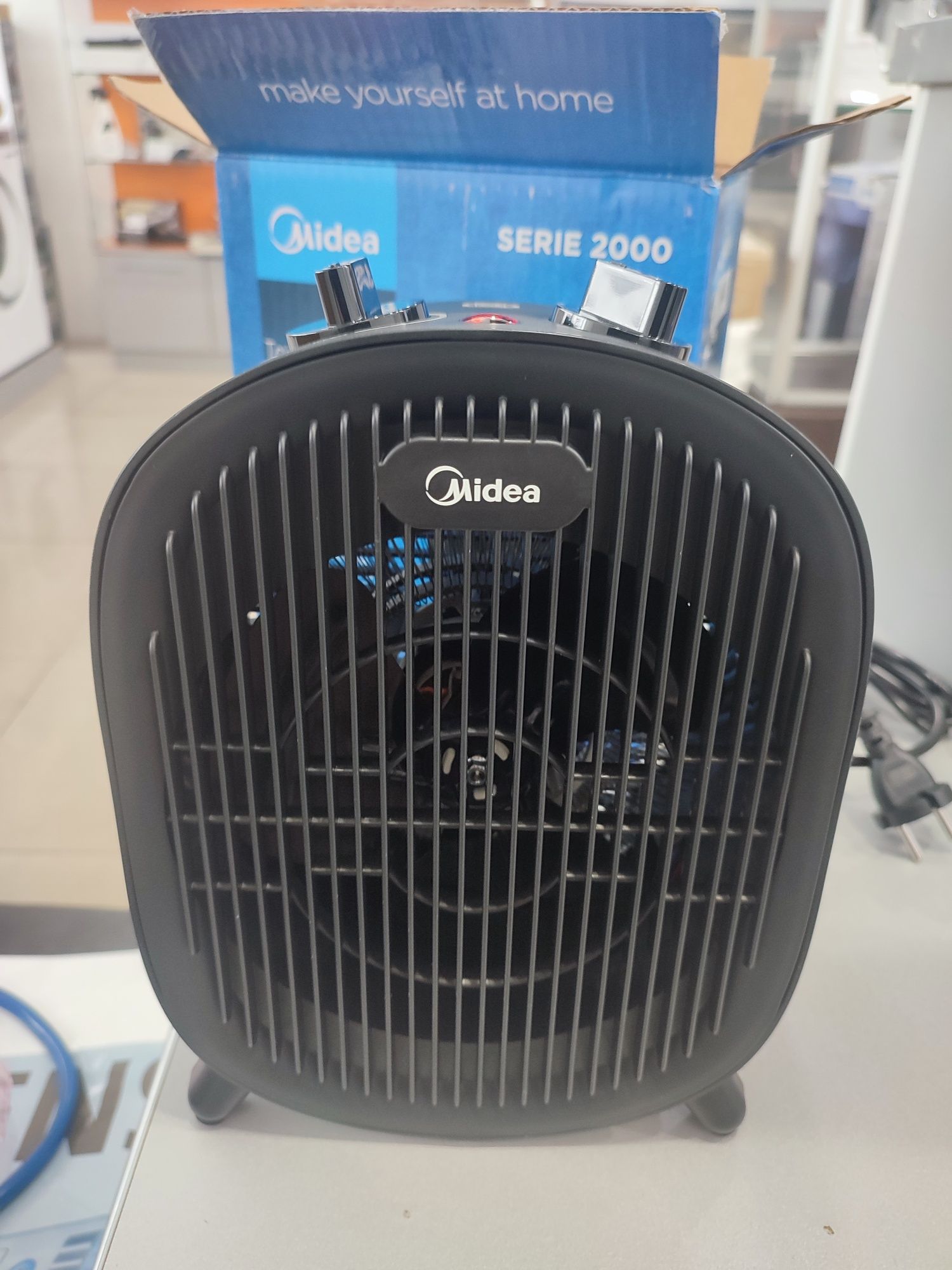 Тепловентилятор дуйка  Midea NF20-20ABE