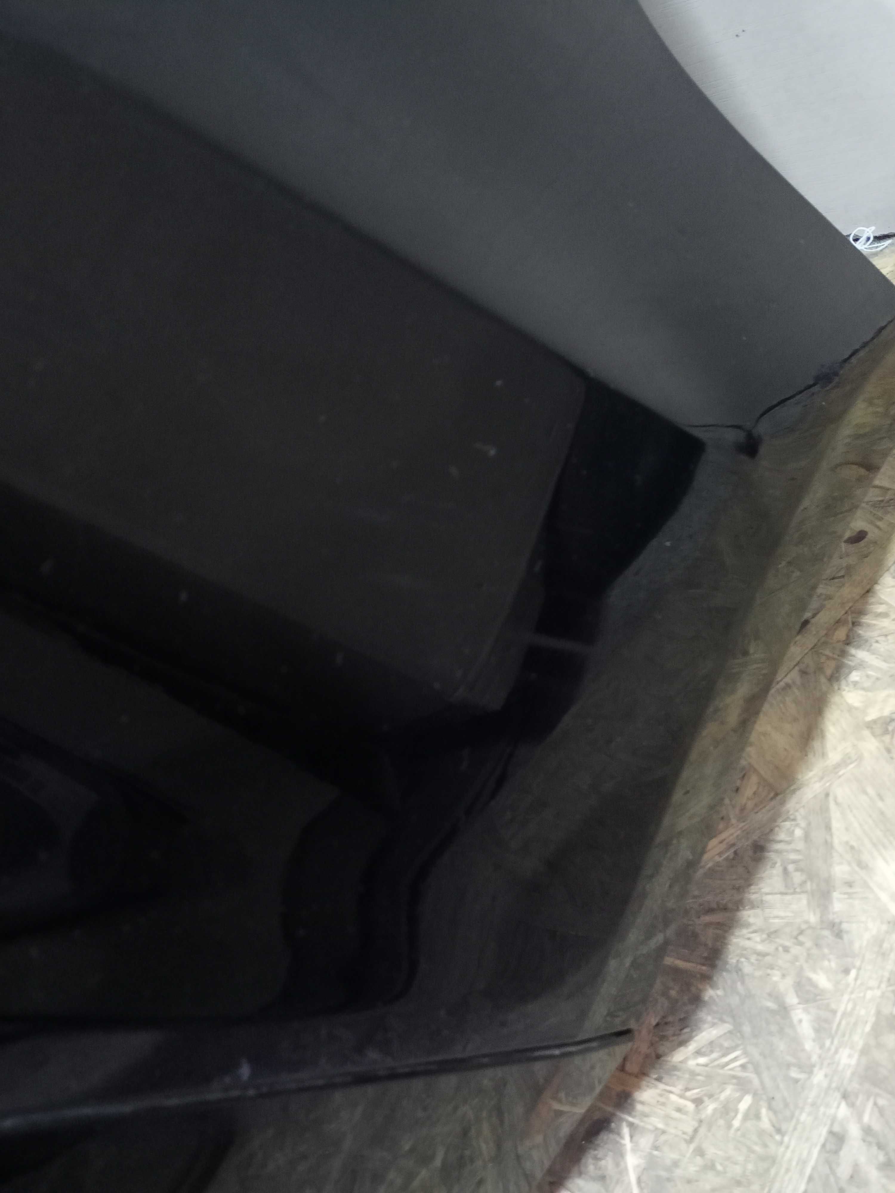 Ford Mondeo MK5 zderzak tył tylny sedan kompletny 4xPDC czarny