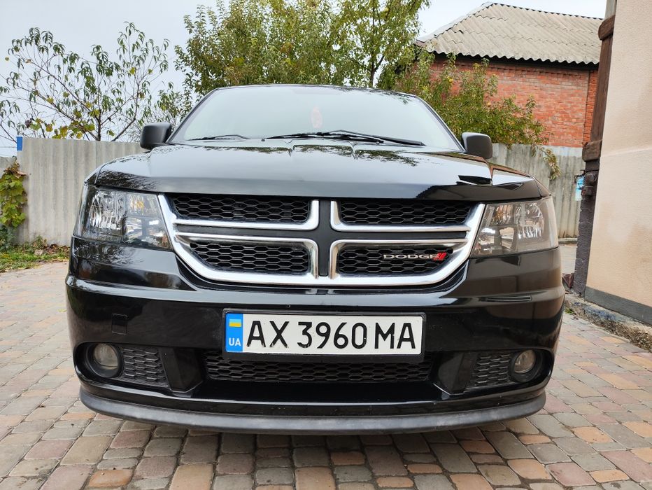 Продам Додж в отличном состоянии 7 мест