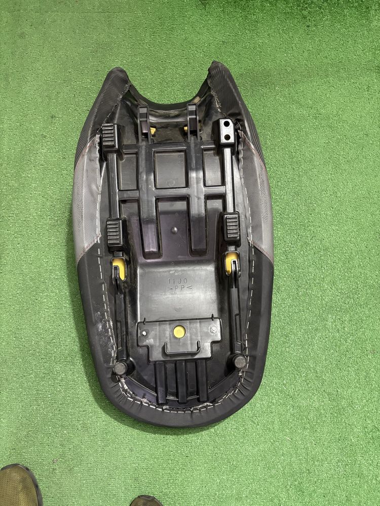 Banco Original Suzuki Dl 650 12/17