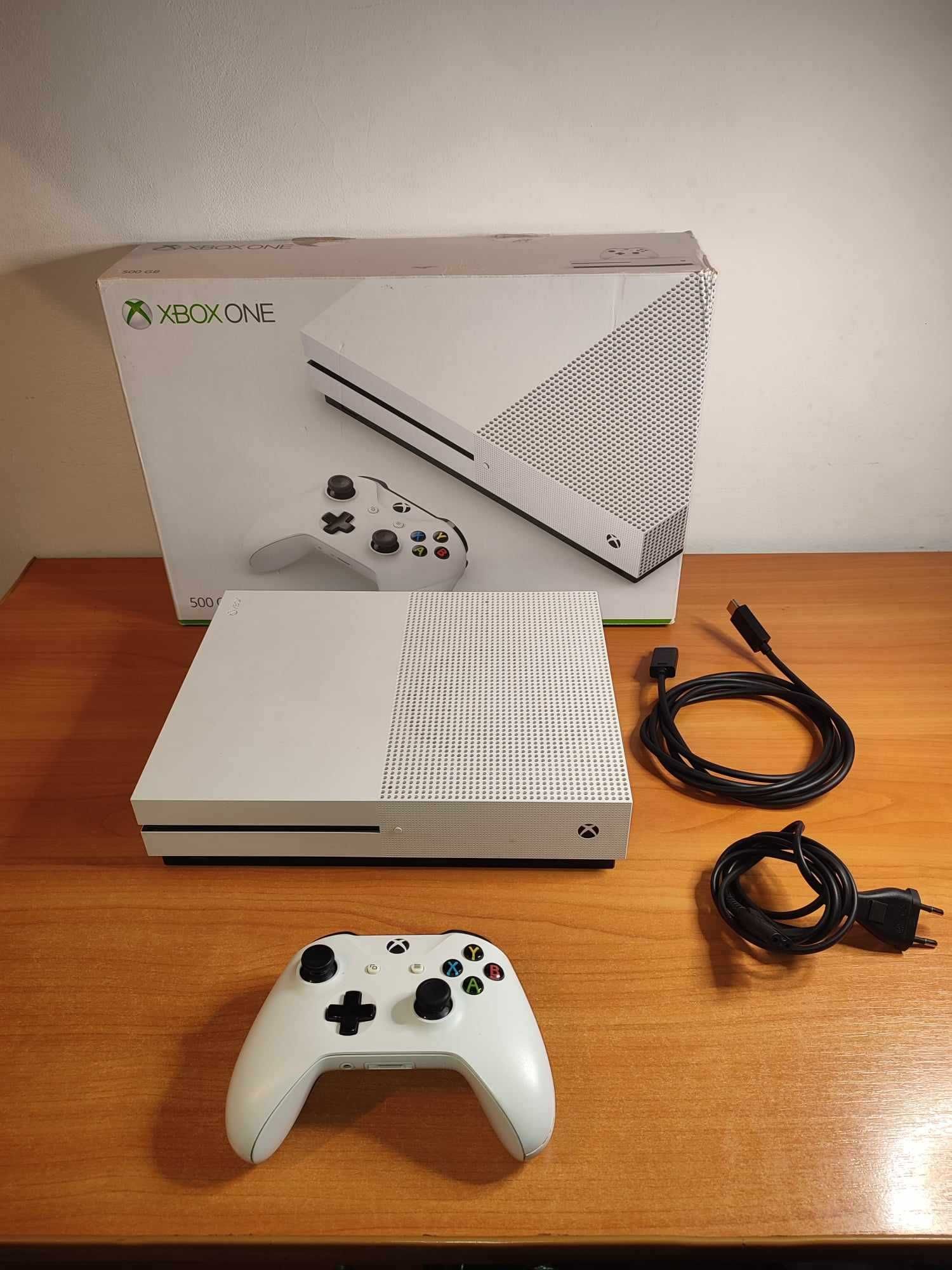 Okazja!!! Xbox one S 500GB + pad i sporo gier!! Super Stan! Gwarancja!