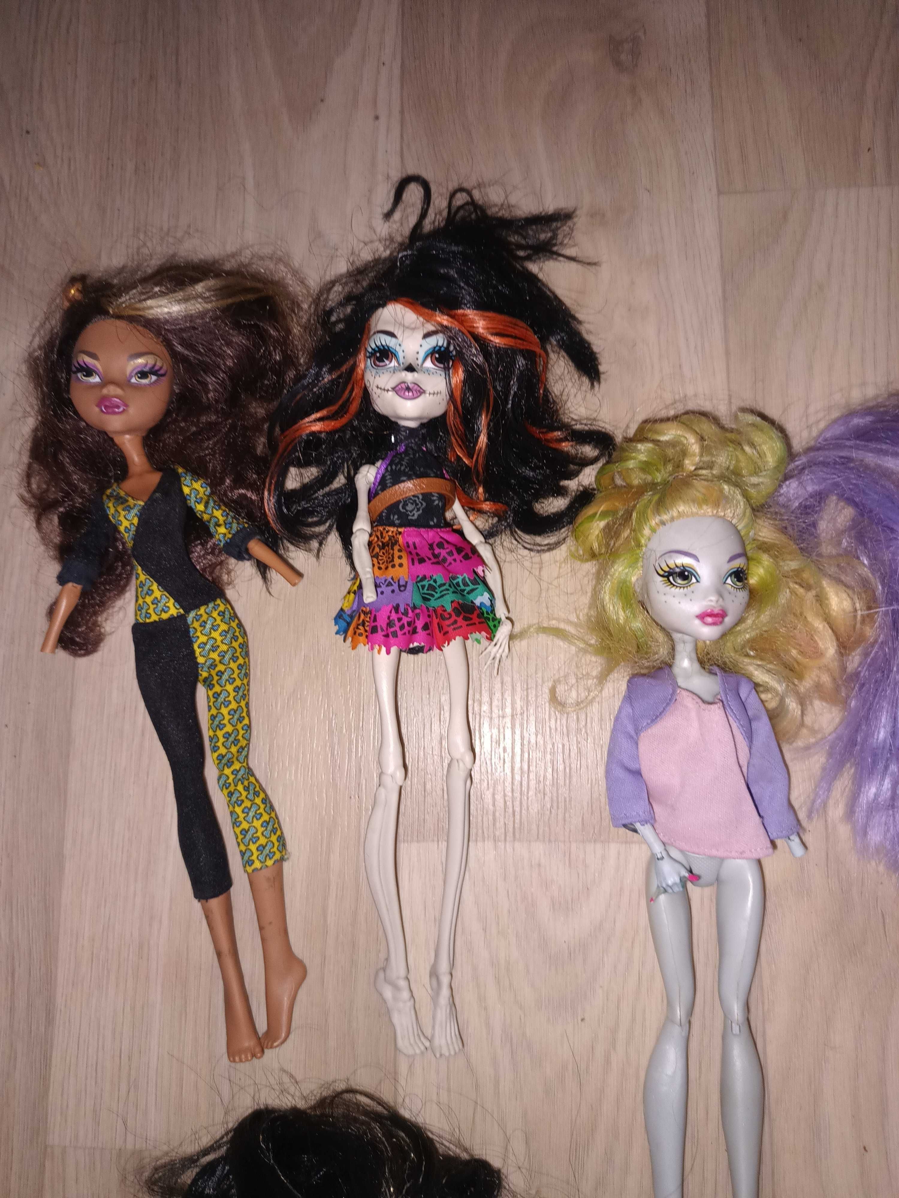 15 lalek Monster High.