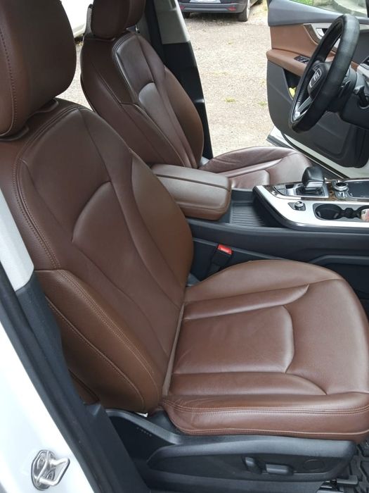 Продам Ауді Q7 Преміум