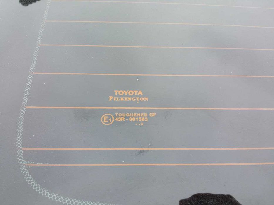 Заднє скло стекло Toyota Avensis T27 12-15 2.0D Pilkington 43R-001583