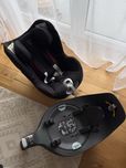 Fotelik Cybex Sirona Z i-size Ferrari z bazą obrotową
