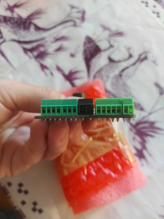 Pcb Gil Philbert V2 com alguns extras