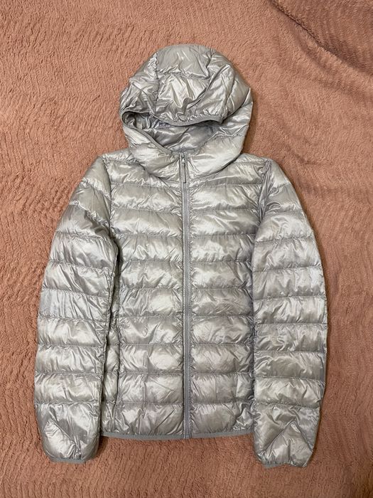 Ультра легкий пуховик Uniqlo