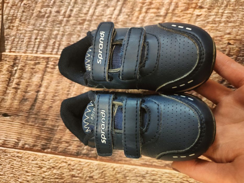 Adidasy sprandi, jak nowe rozm 23. Granatowe- dla chlopca