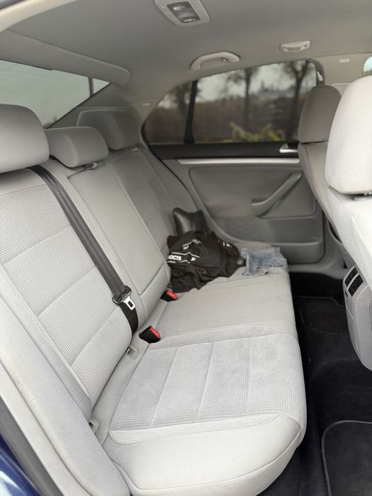 Продам Volkswagen Jetta