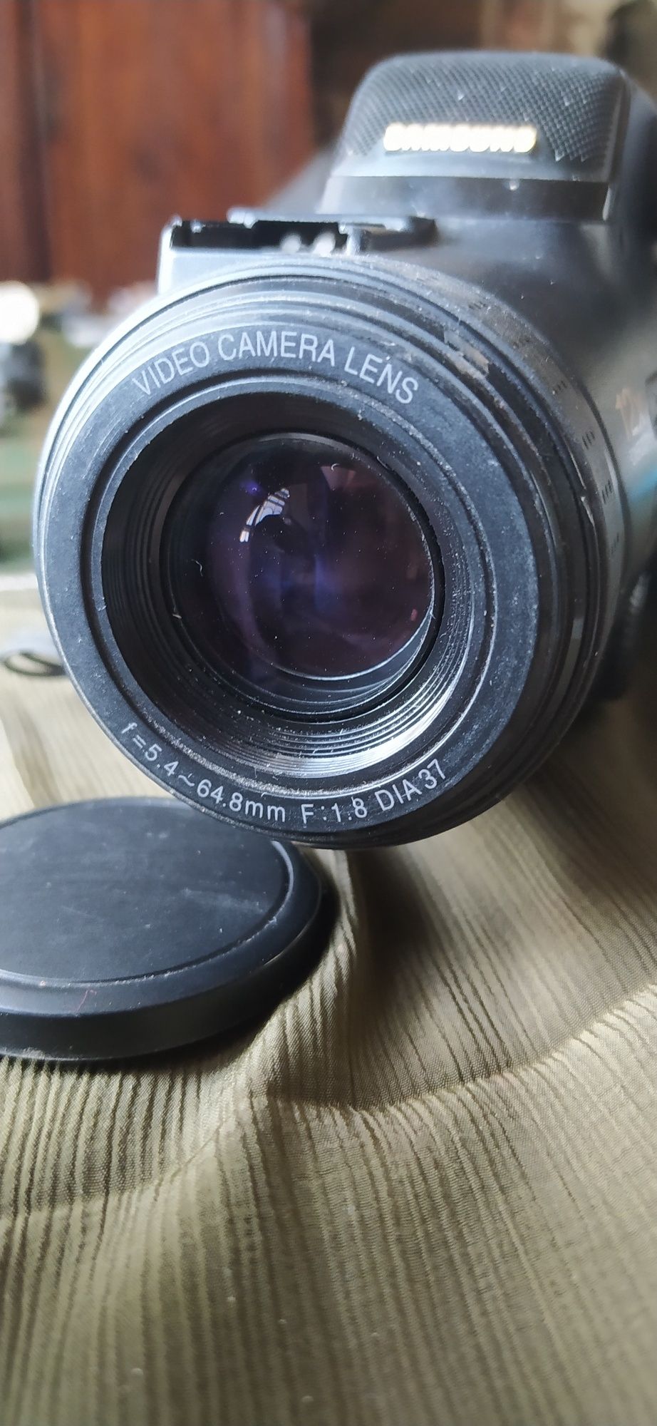Відеокамера "Samsung" 8 mm VP- U 15