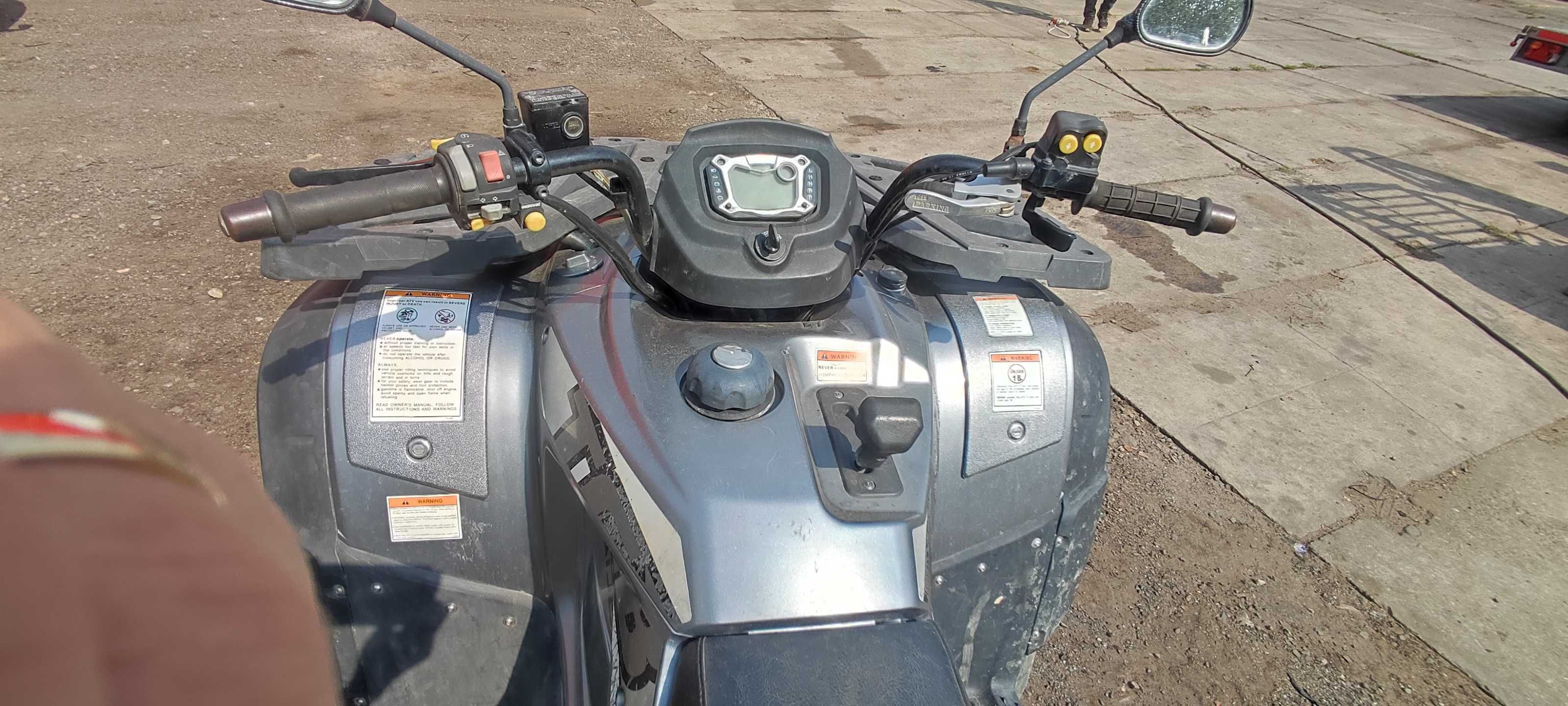 Quad  TGB Blade 600   i    Quad CF MOTO 500