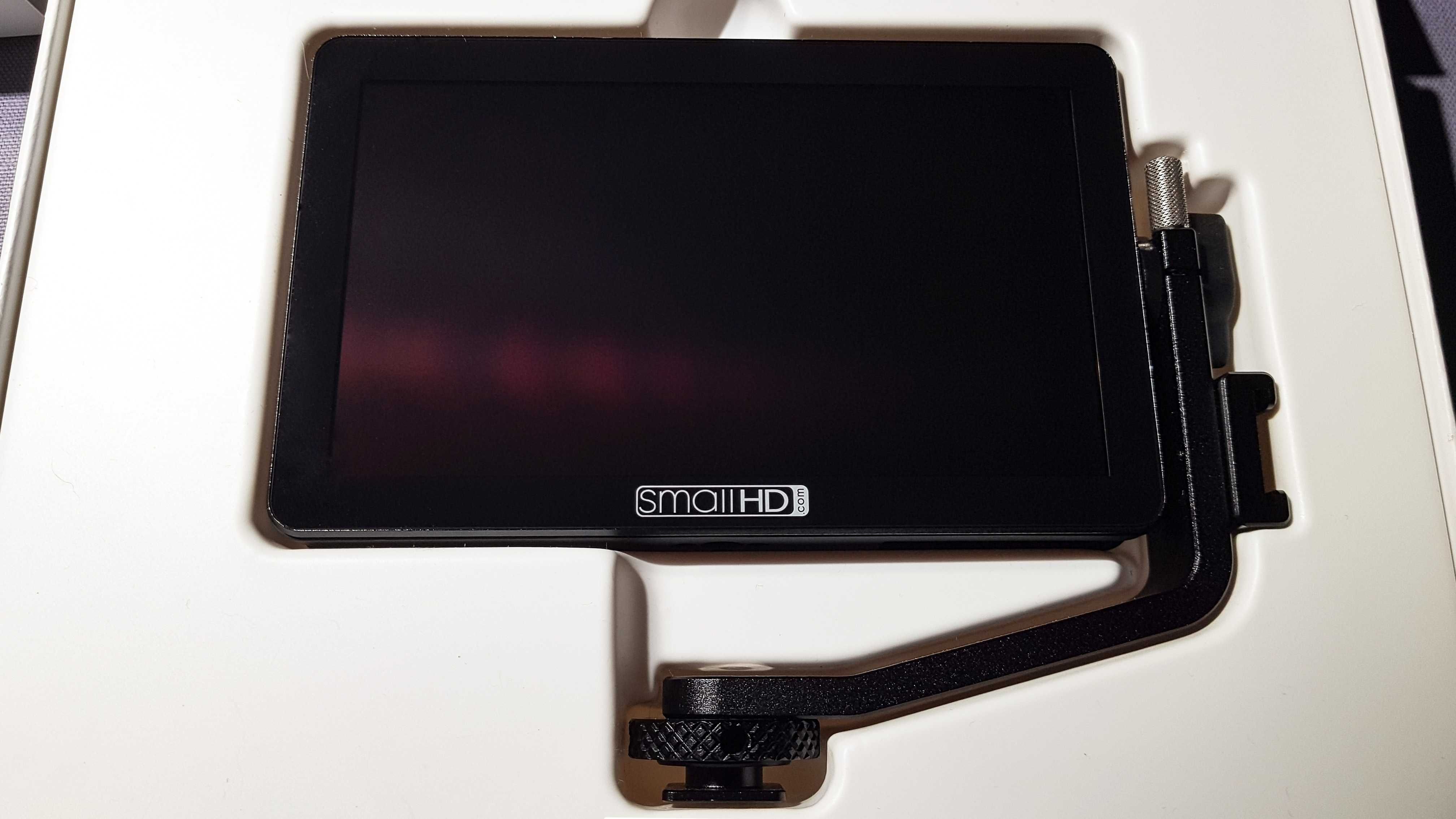 Продам Монитор SmallHD 5.5 FOCUS OLED Monitor