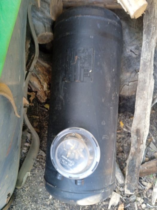 Продам газову установку на авто.