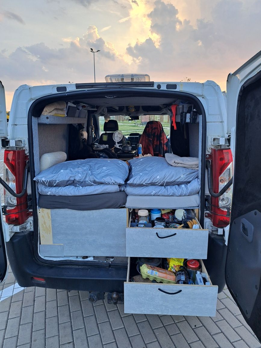 Peugeot Partner mini camper