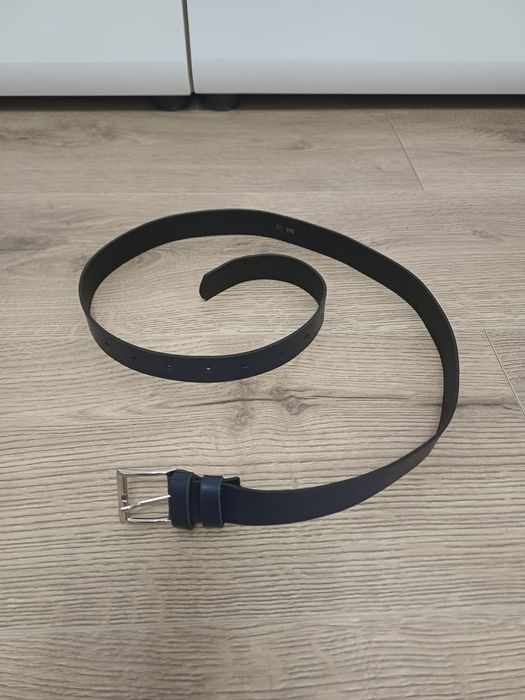 Sprzedam pasek do spodni chłopięcy .