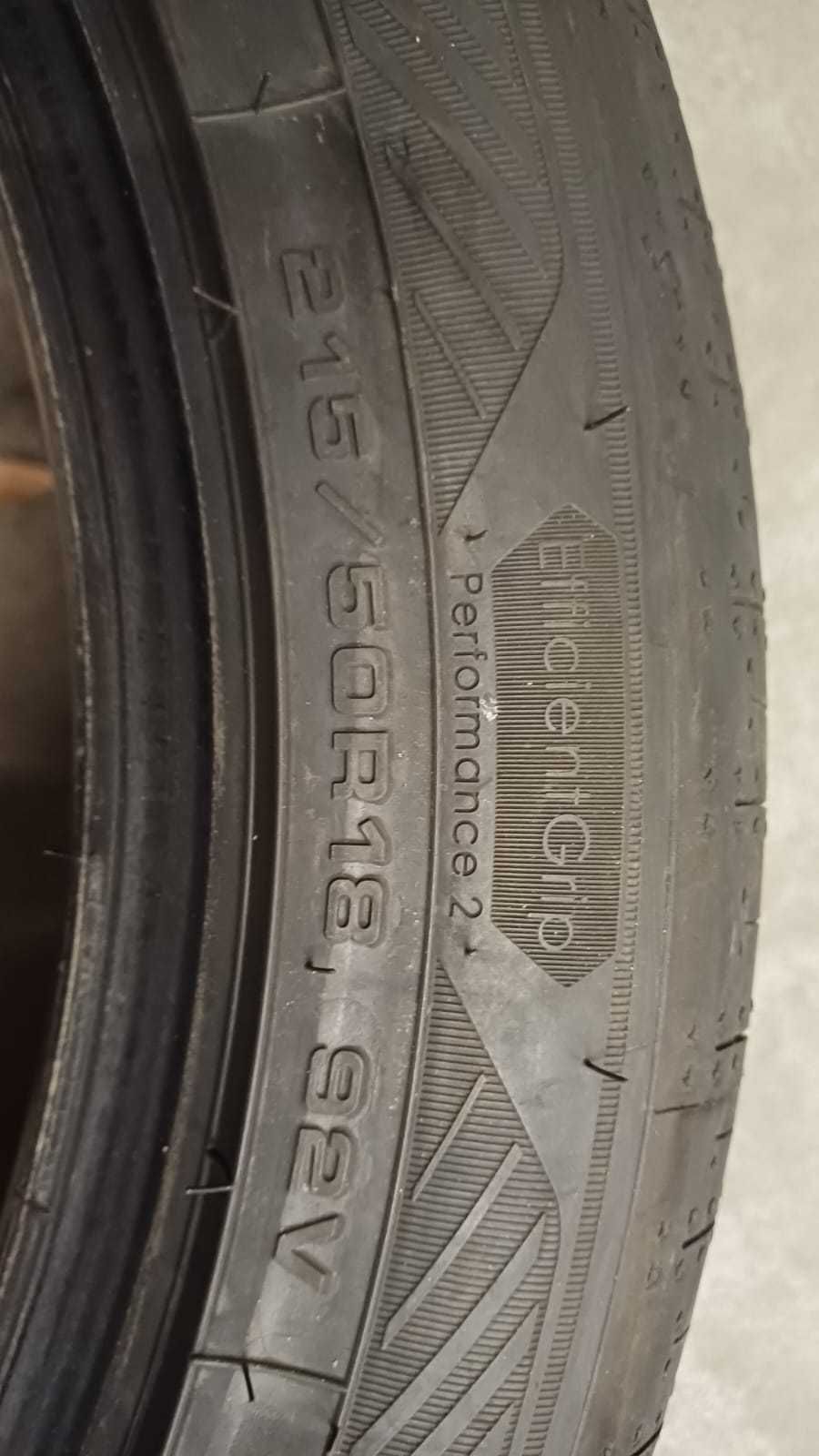 Nowe opony GoodYear Efficient Grip Performance 2, roz. 215/50 R18 92V