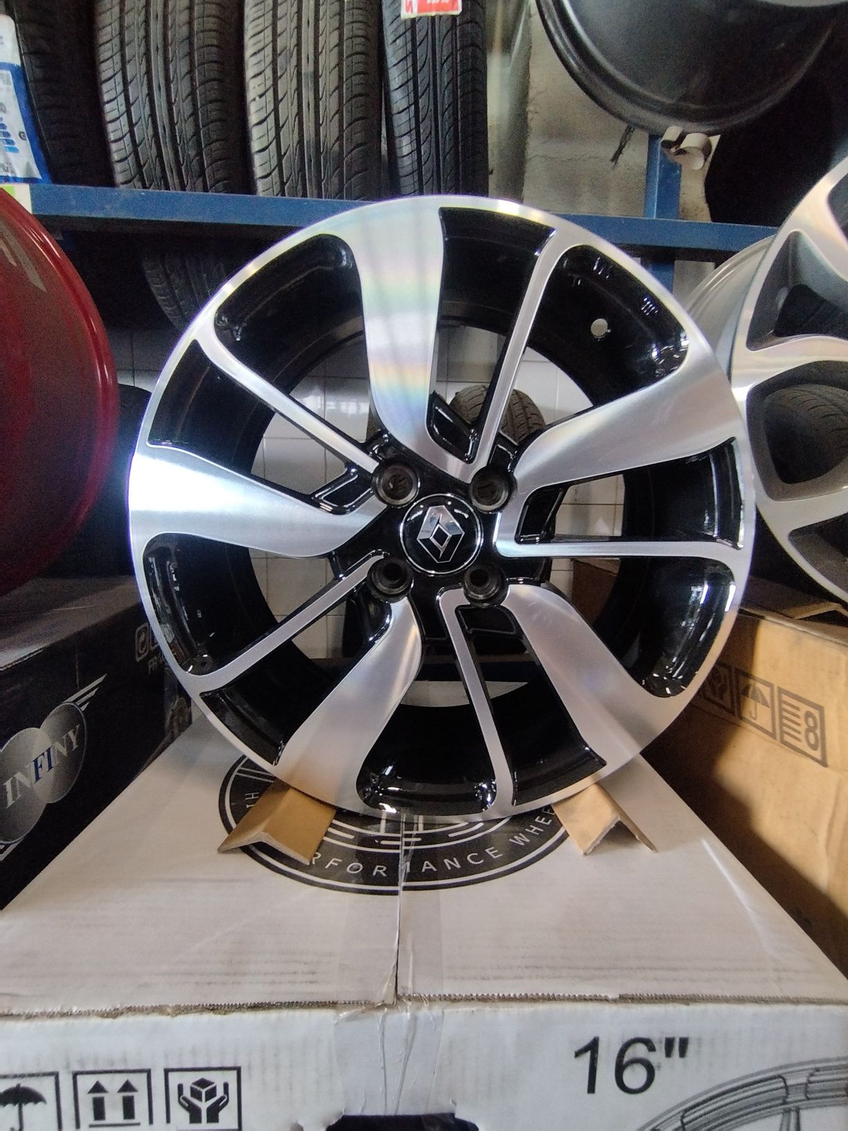 Jantes 16 4x100 Renault Clio novas