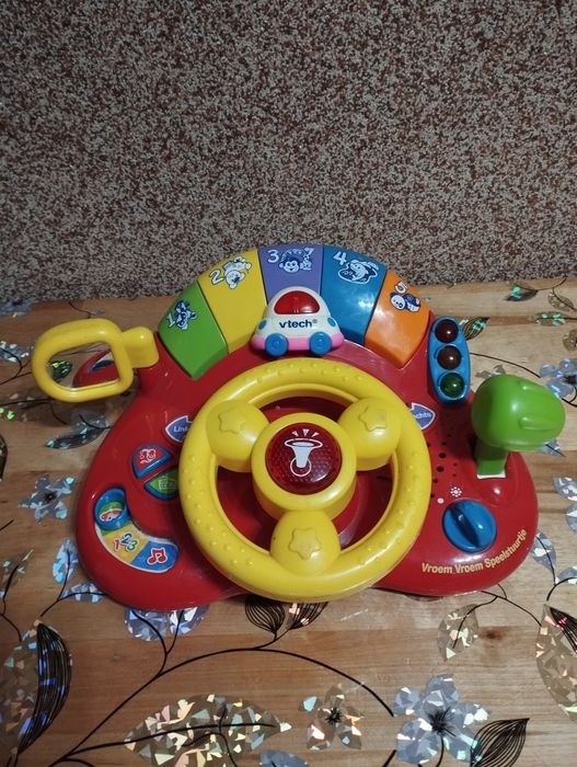 Розвиваюча музикальна іграшка