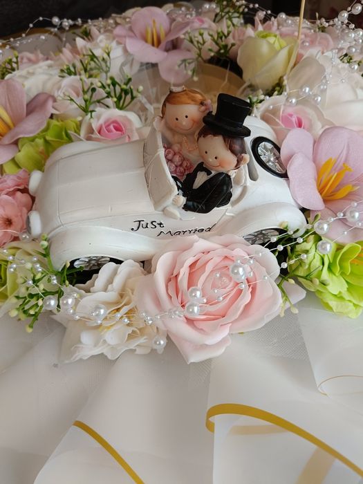 Przepiękny bukiet na prezent ślubny z kwiatów mydlanych