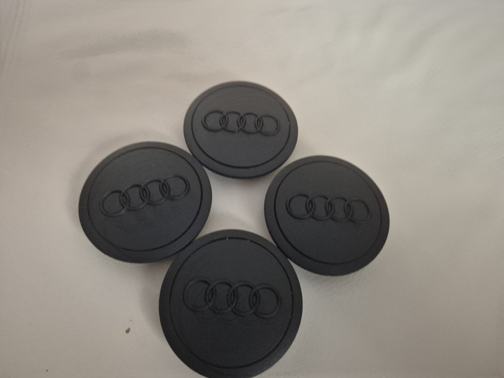 dekielki kołpaki w alu felgi do audi czaeny mat średnica 70/57mm