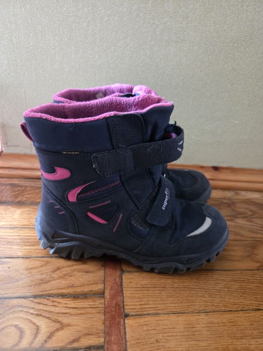 Зимние сапоги Superfit 35 р.