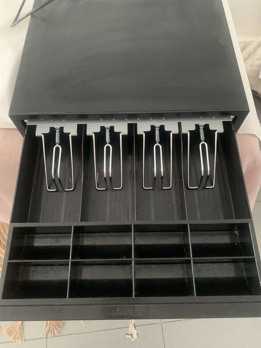 Caixa para notas e moedas