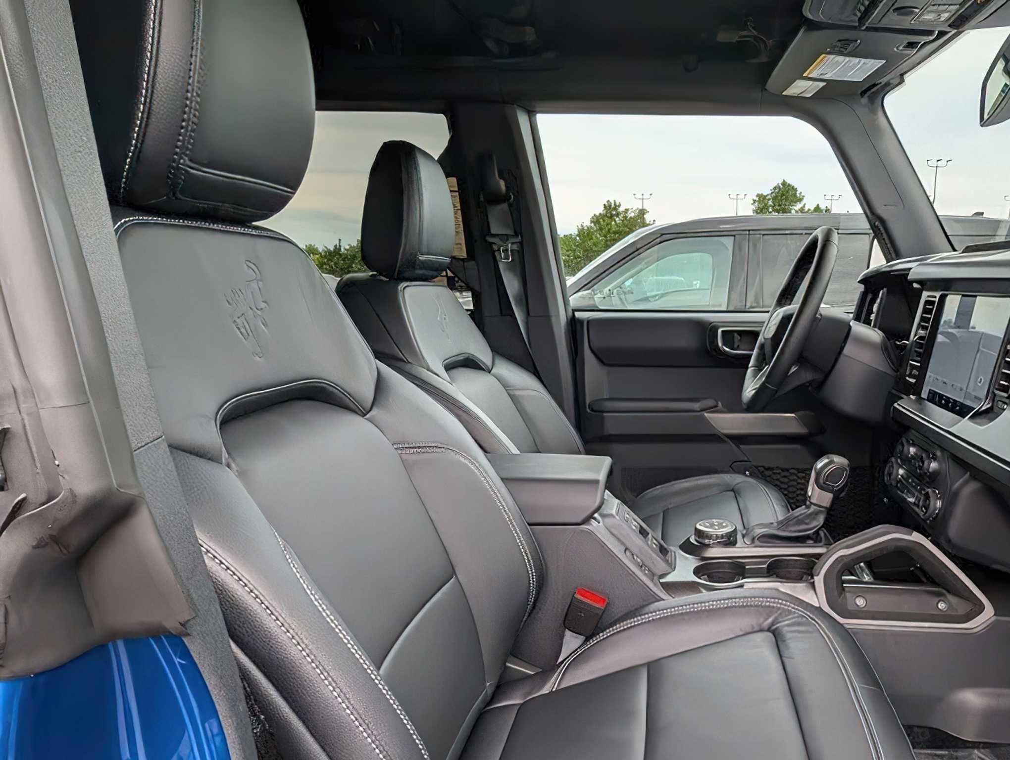 Ford  Bronco First Edition      2021